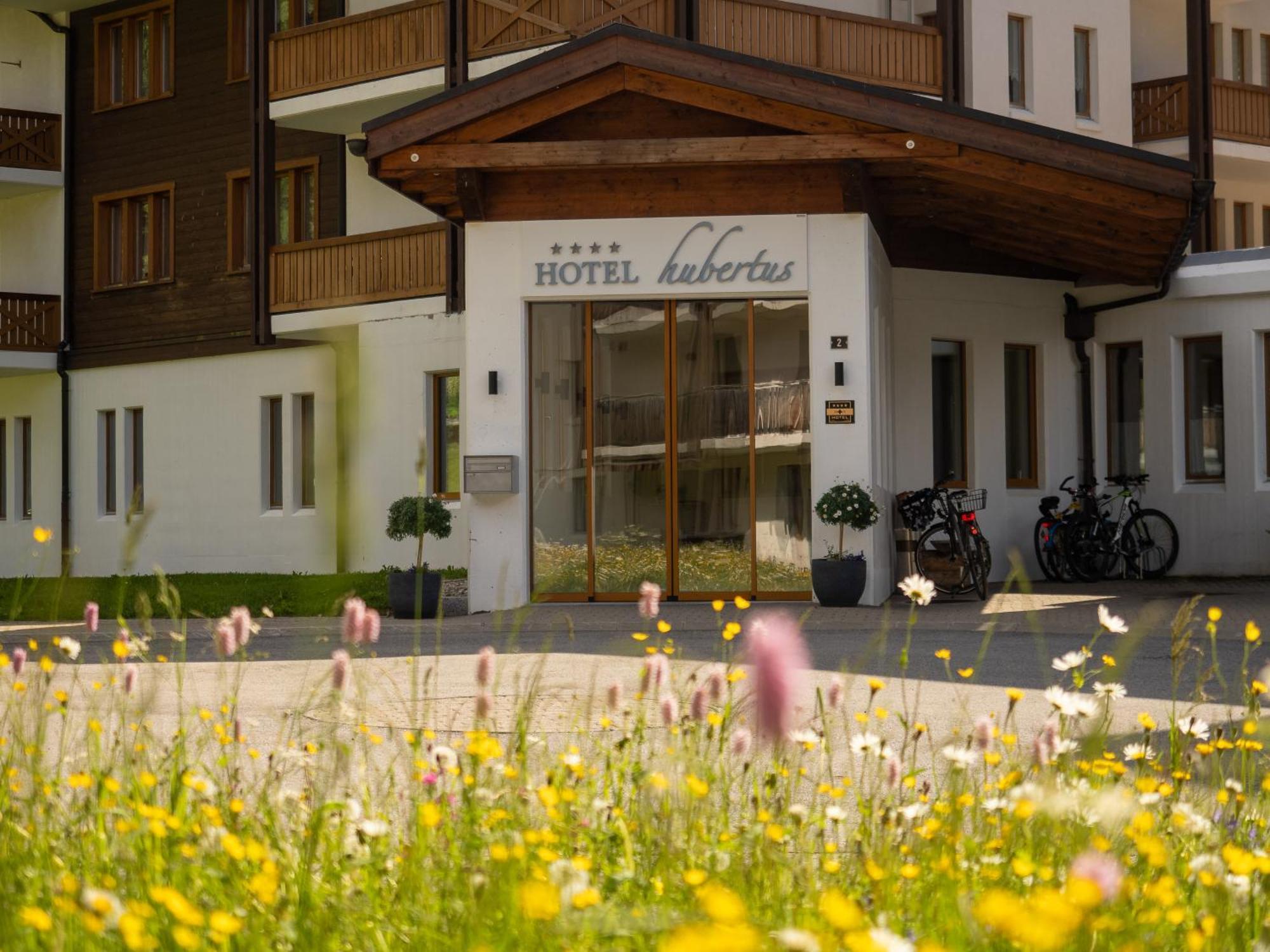 Hotel Hubertus Obergesteln Екстер'єр фото