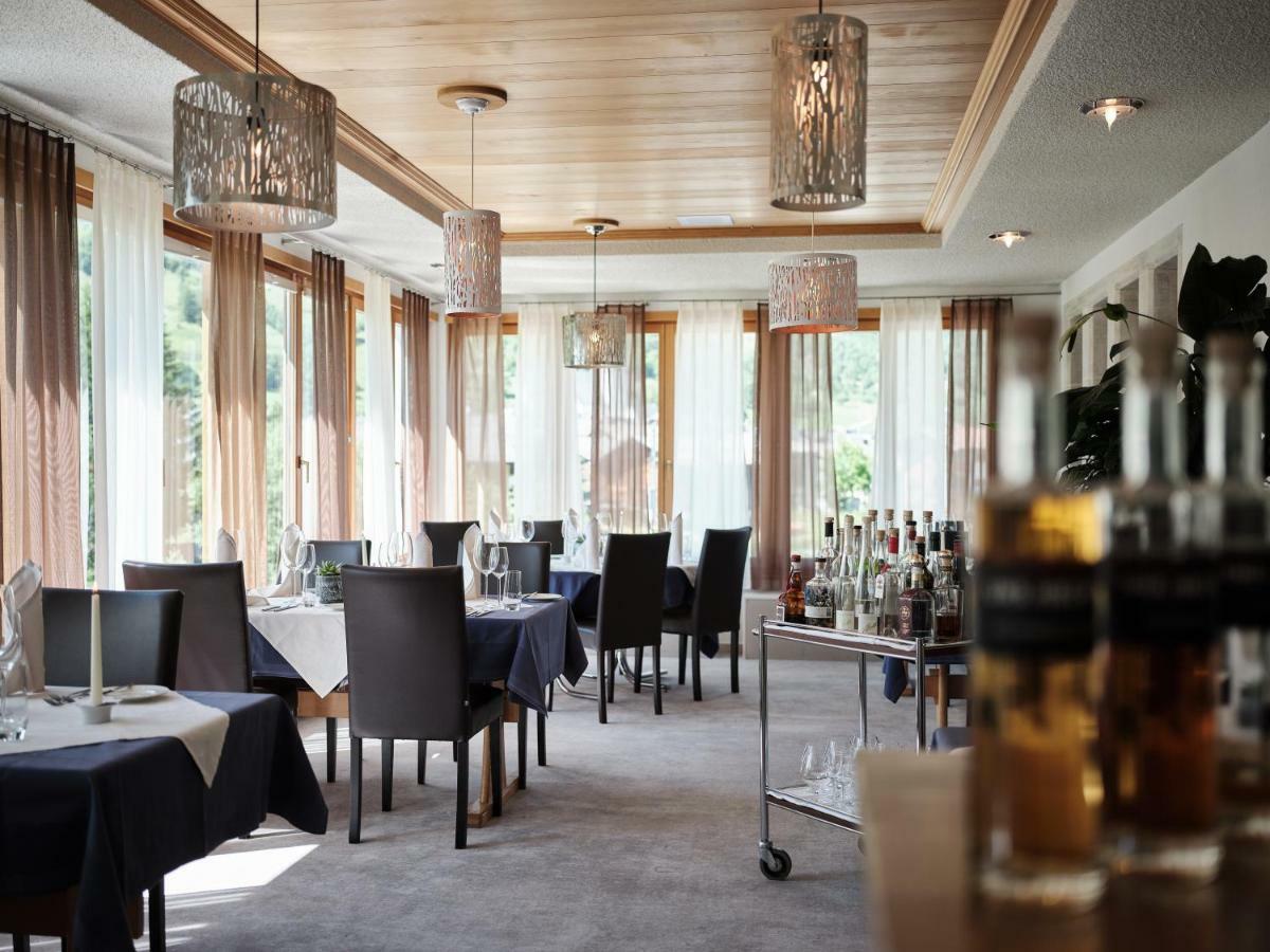 Hotel Hubertus Obergesteln Екстер'єр фото
